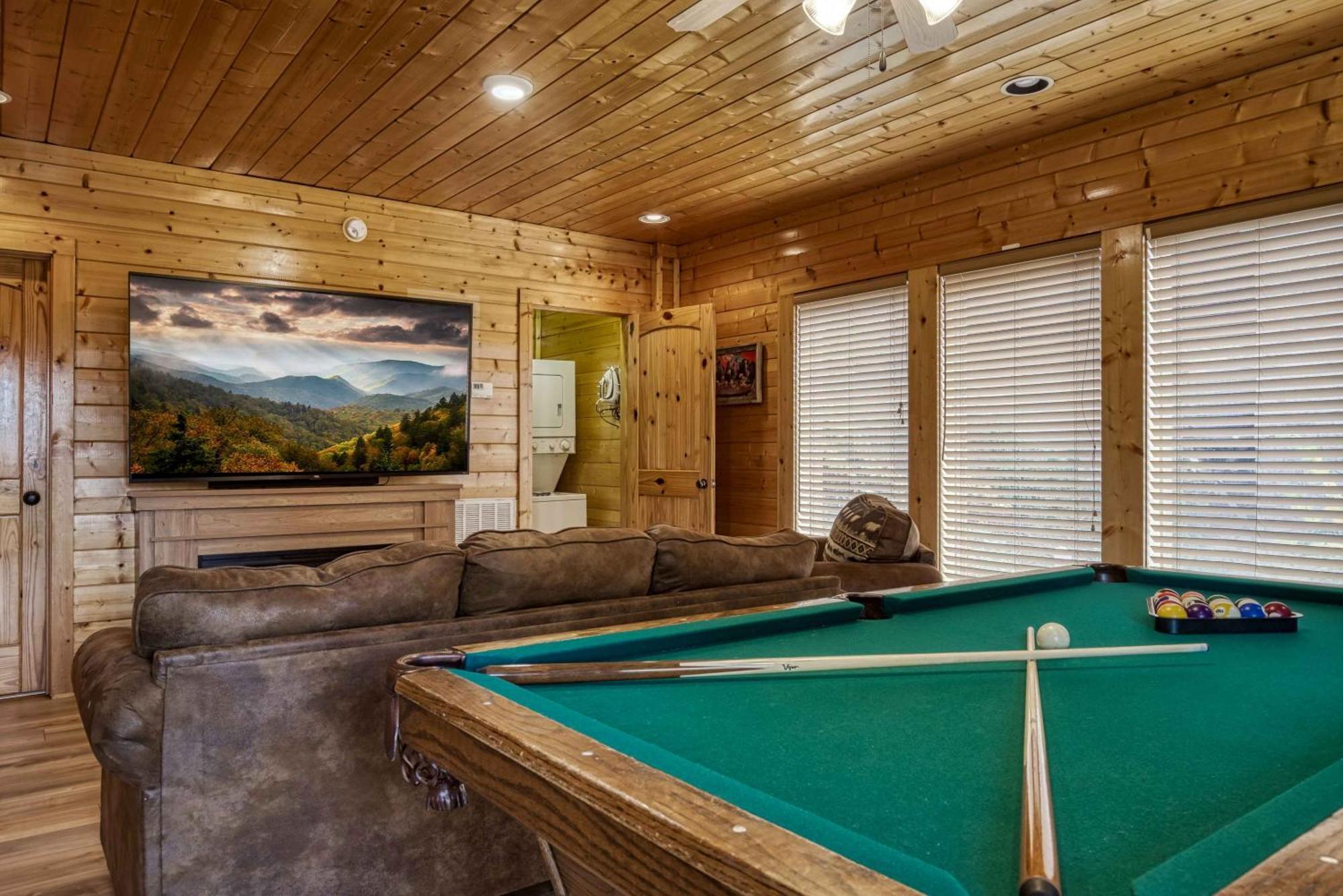 Awesome View, Pool, Hot Tub Game Room, Fireplace Sevierville Exterior photo